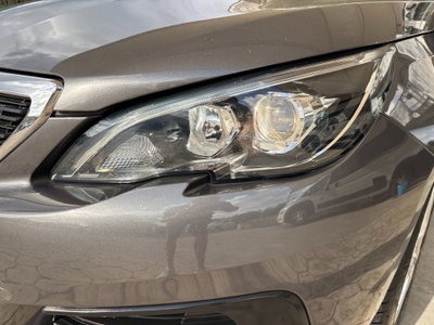 Peugeot 308 BlueHDi 130 S&S Business (8)