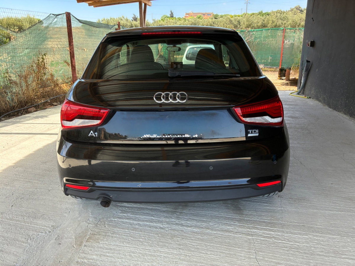 Audi A1 1.4 TDI S tronic Metal plus (6)