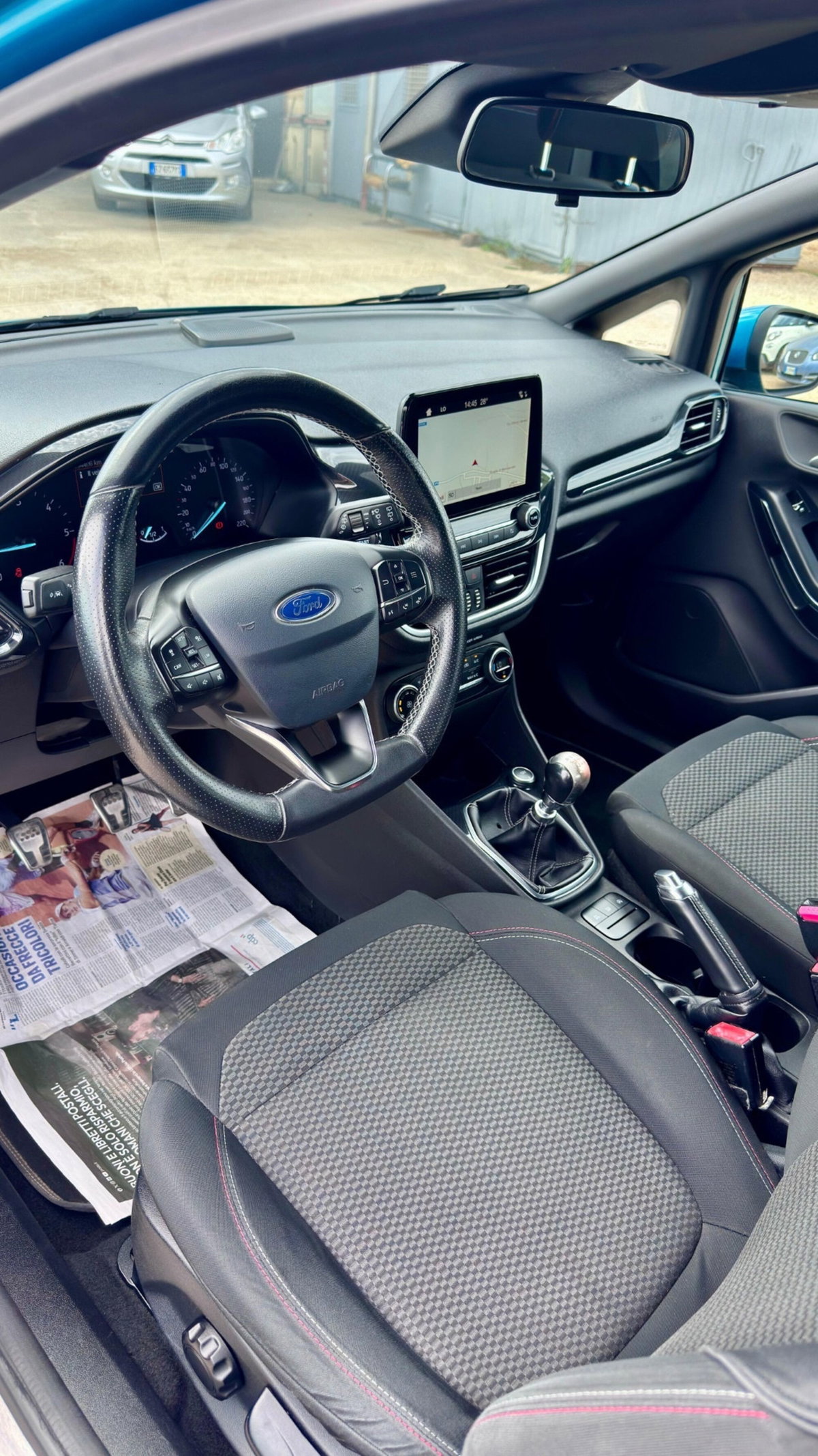 Ford Fiesta 1.5 TDCi 120 CV 3 porte ST-Line (10)