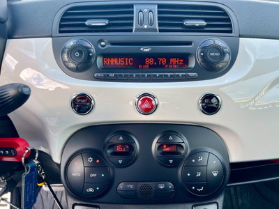Abarth 500 Cabrio 1.4 Turbo T-Jet MTA (11)