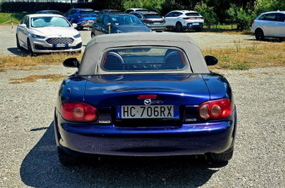 Mazda MX-5 1.6i 16V cat Rainbow (12)