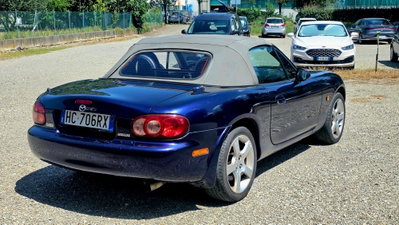 Mazda MX-5 1.6i 16V cat Rainbow (6)