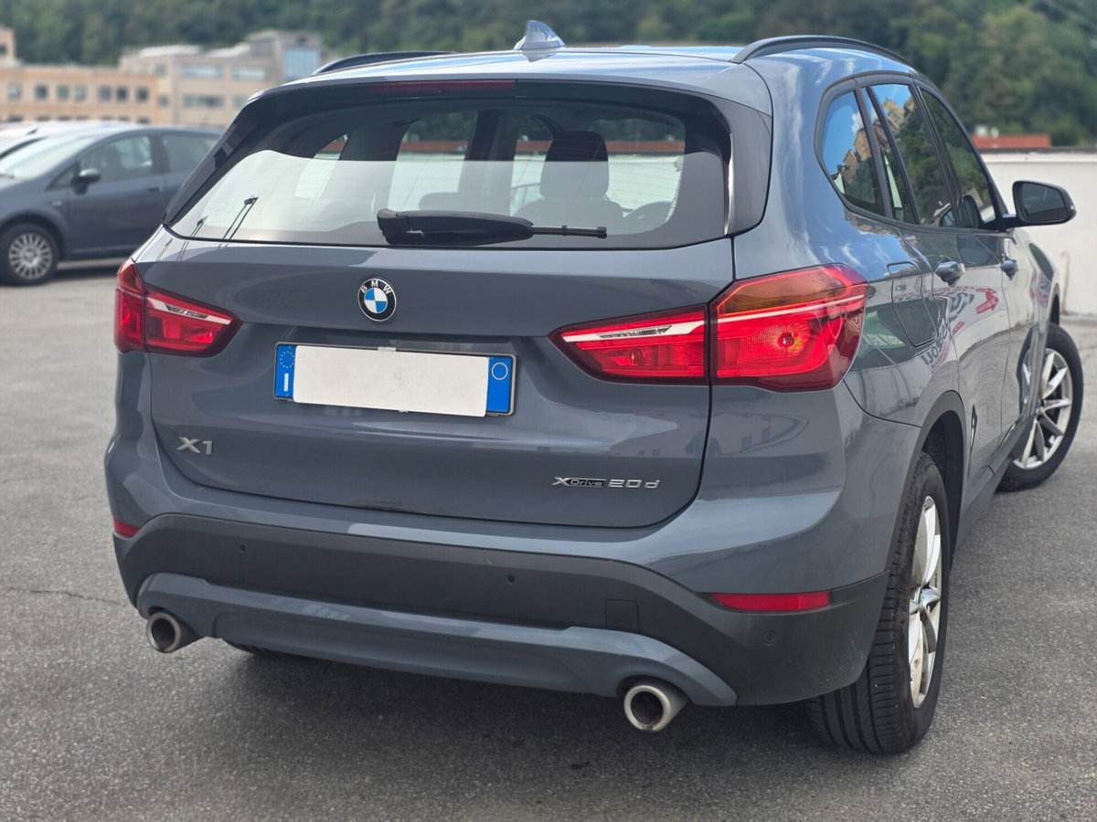 BMW X1 xDrive20d Business Advantage (4)