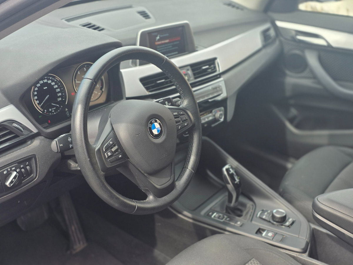 BMW X1 xDrive20d Business Advantage (8)