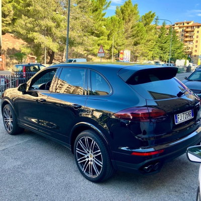 Porsche Cayenne 3.0 Diesel Platinum Edition (4)