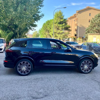 Porsche Cayenne 3.0 Diesel Platinum Edition (7)