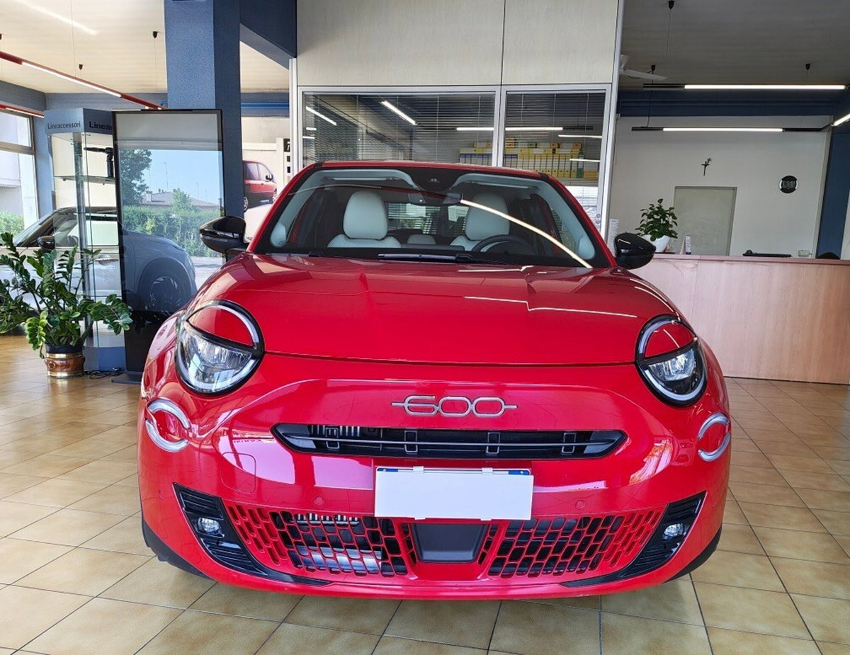 Fiat 600 1.2 La Prima 100cv (3)