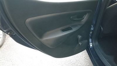 Lancia Ypsilon 1.2 69 CV 5 porte Gold (17)