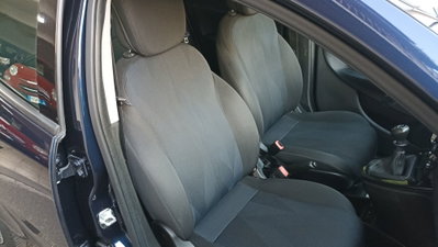Lancia Ypsilon 1.2 69 CV 5 porte Gold (8)
