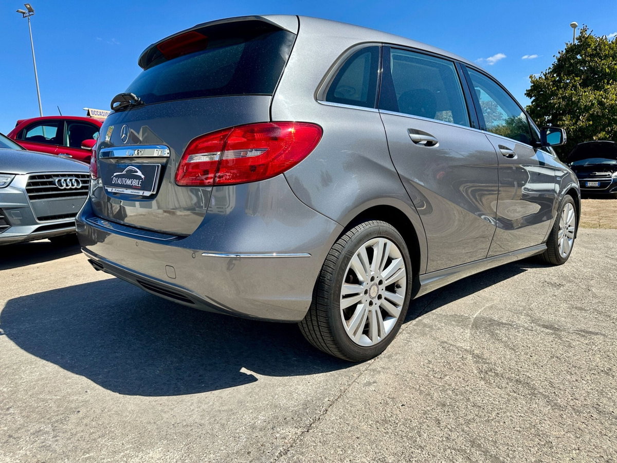 Mercedes-Benz Classe B 180 BlueEFFICIENCY Executive (7)