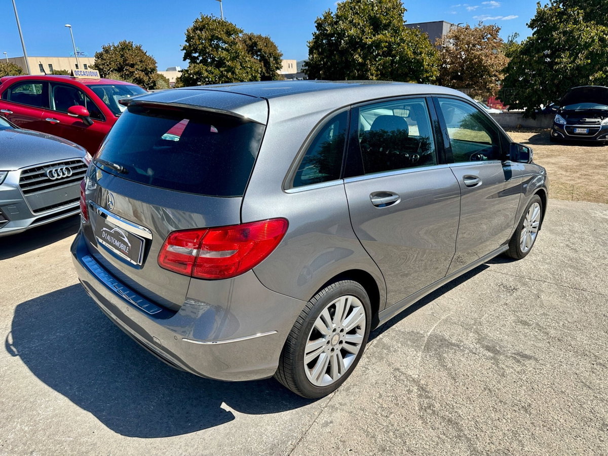 Mercedes-Benz Classe B 180 BlueEFFICIENCY Executive (8)