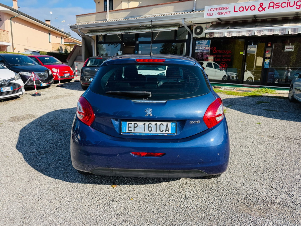 Peugeot 208 VTi 82 CV 5 porte Allure (6)
