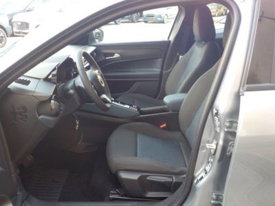 Alfa Romeo Junior 1.2 ibrida 145cv edct6 (6)
