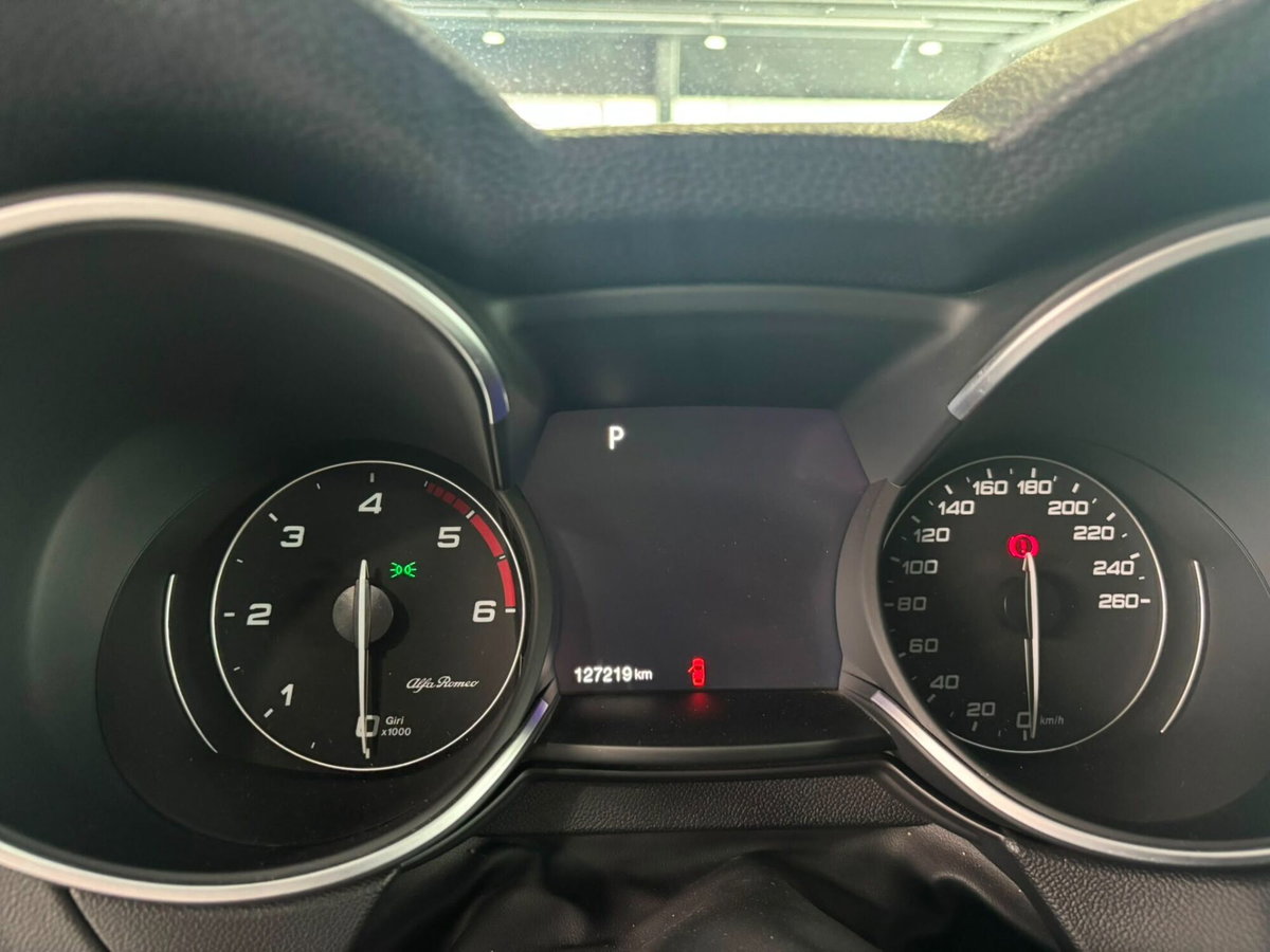 Alfa Romeo Stelvio Stelvio 2.2 Turbodiesel 210 CV AT8 Q4 Executive (13)