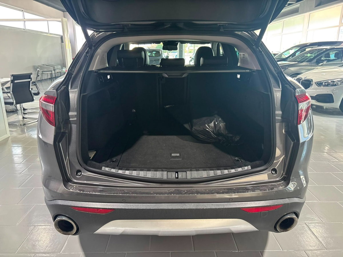 Alfa Romeo Stelvio Stelvio 2.2 Turbodiesel 210 CV AT8 Q4 Executive (19)
