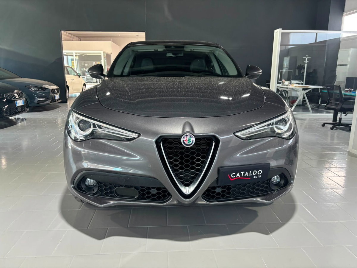 Alfa Romeo Stelvio Stelvio 2.2 Turbodiesel 210 CV AT8 Q4 Executive (8)
