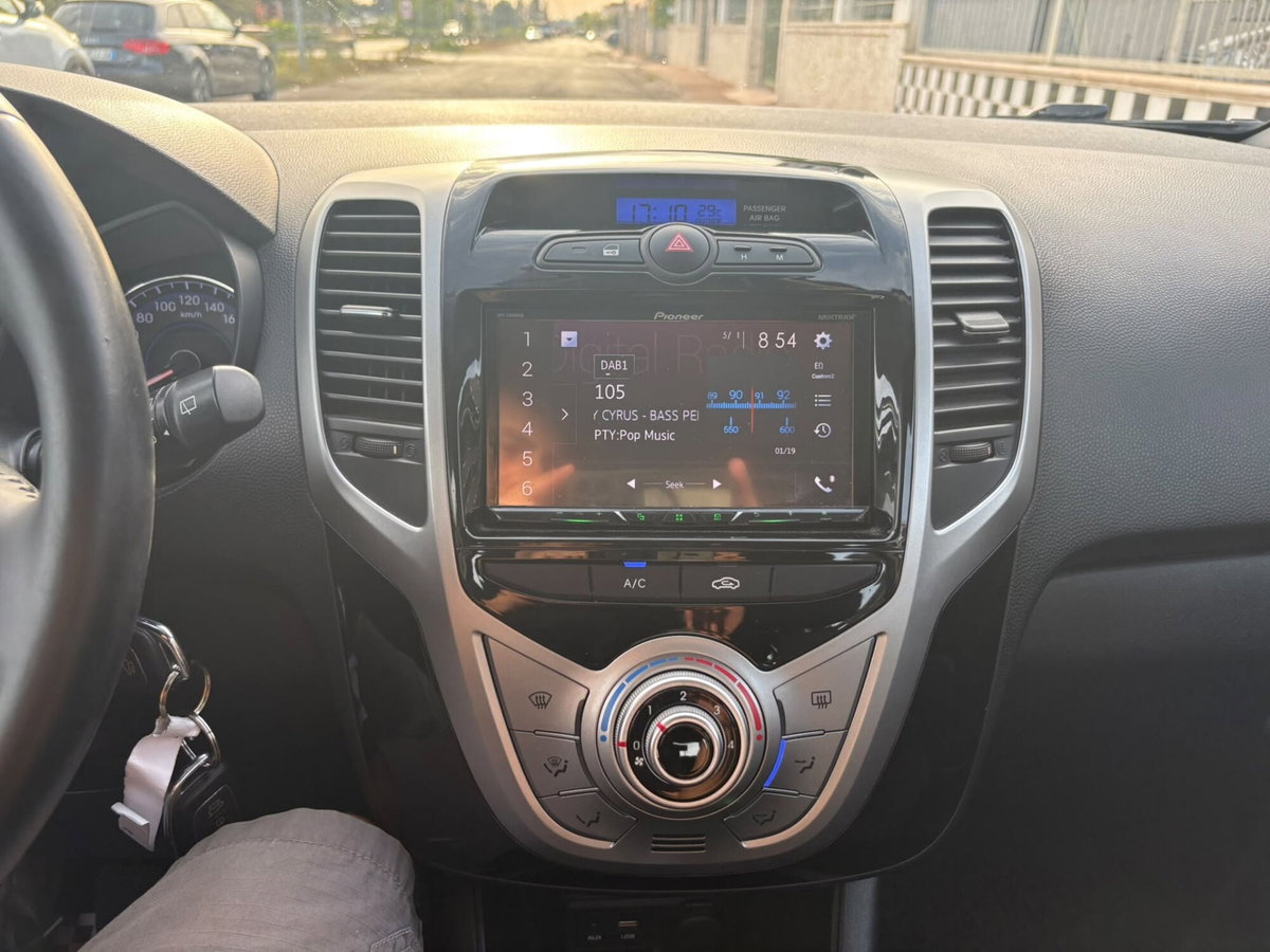 Hyundai ix20 1.4 90 CV Econext APP MODE (13)