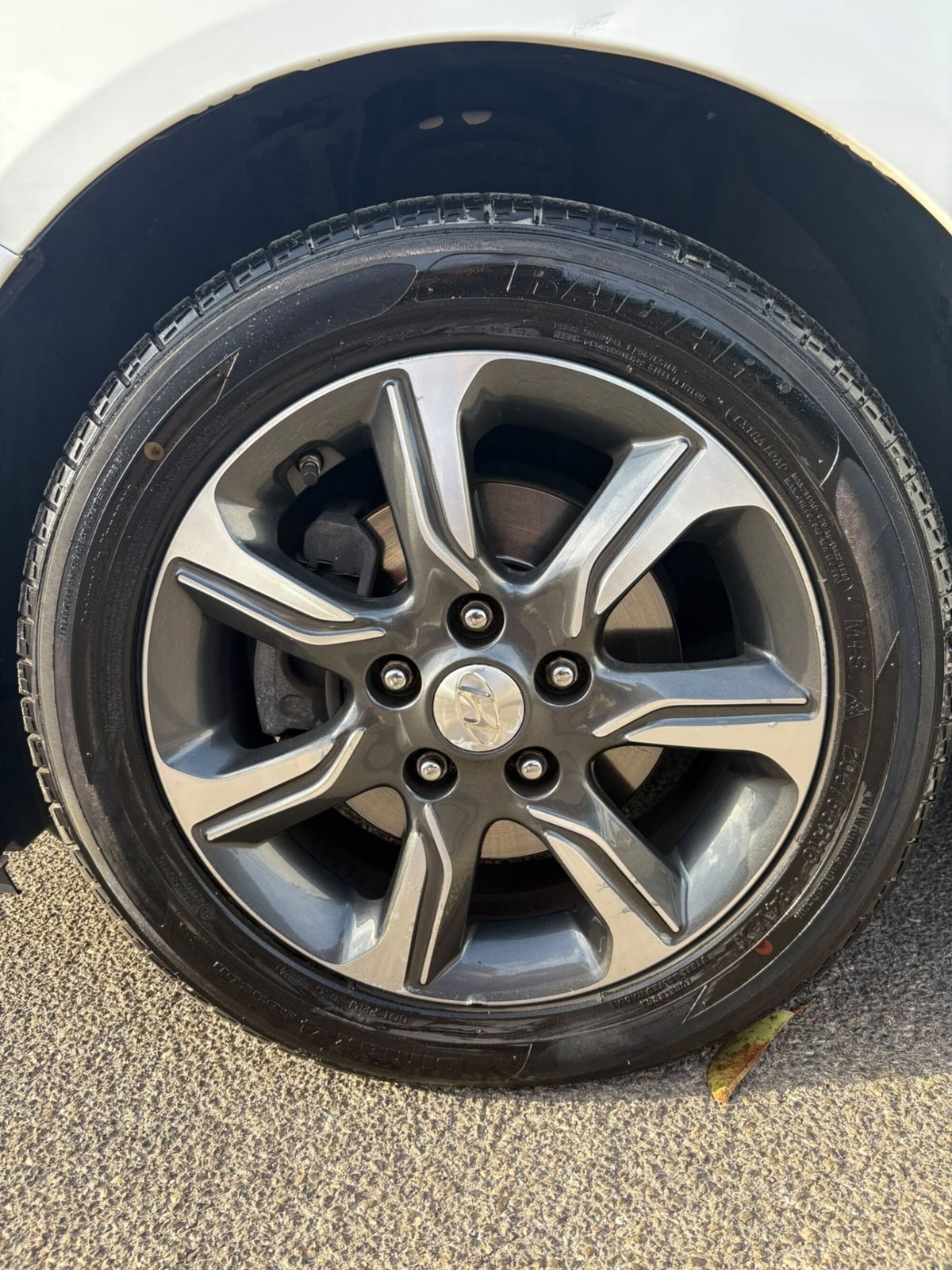 Hyundai ix20 1.4 90 CV Econext APP MODE (16)