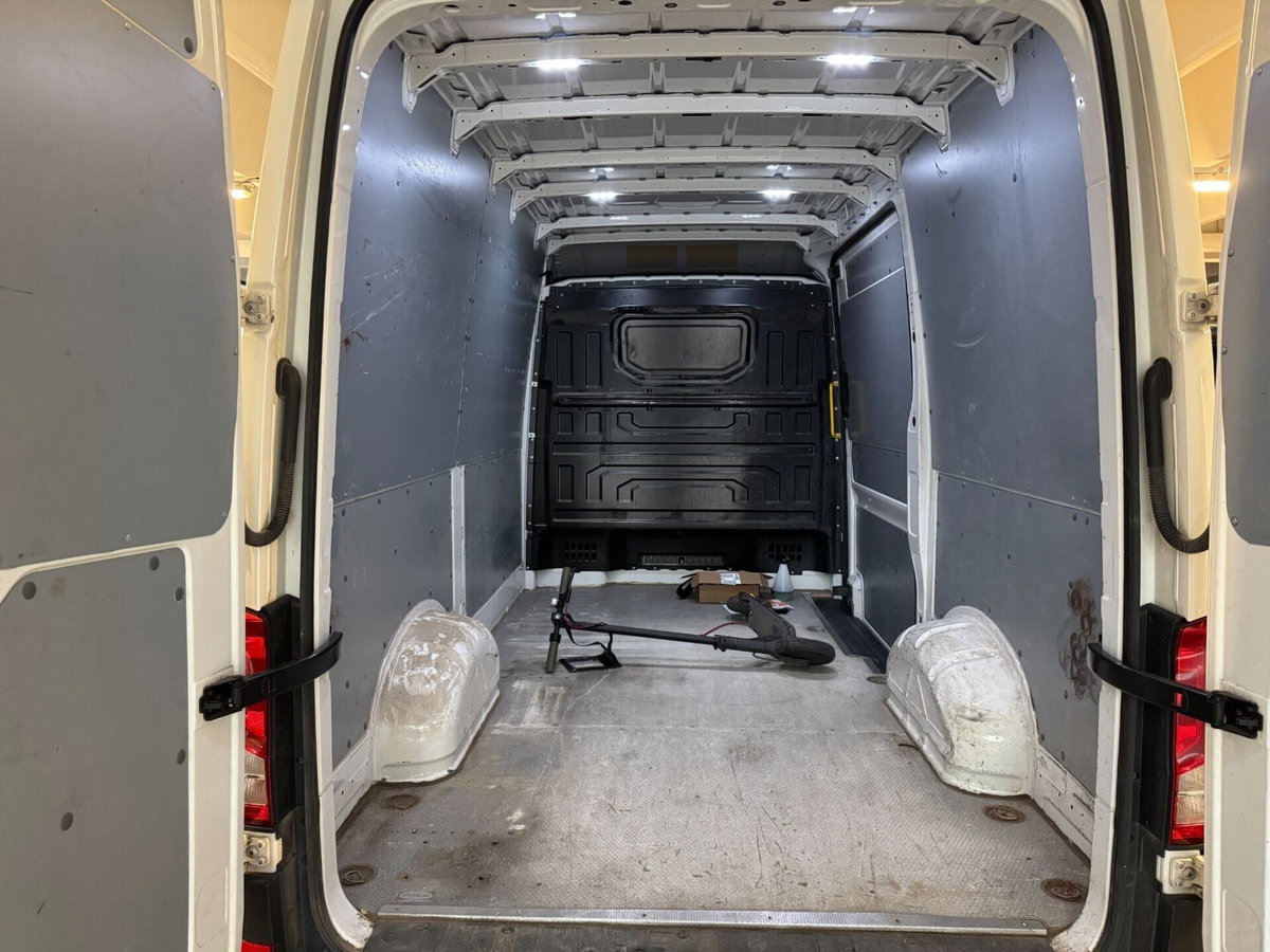 Volkswagen Veicoli Commerciali Crafter Furgone 35 2.0 TDI PM-TM Furgone (11)