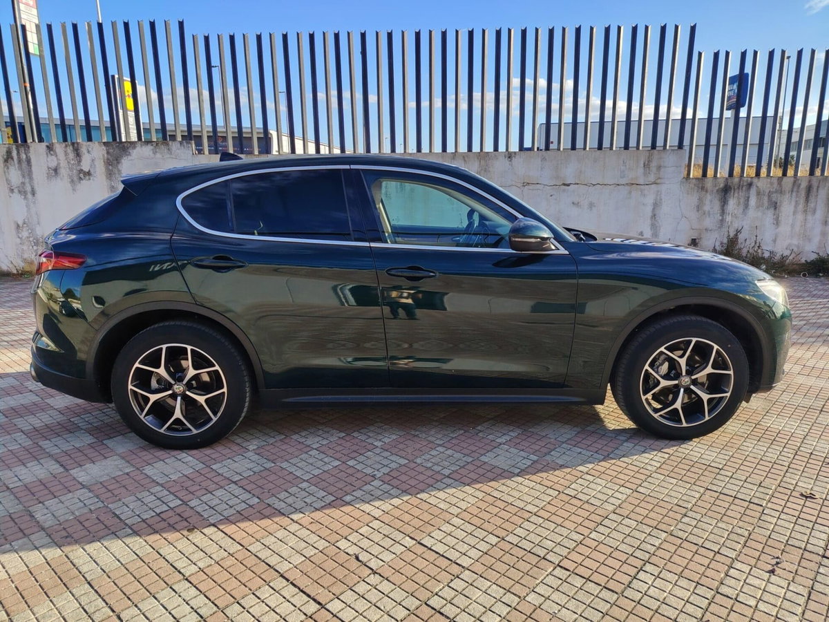 Alfa Romeo Stelvio Stelvio 2.2 Turbodiesel 210 CV AT8 Q4 Executive (6)