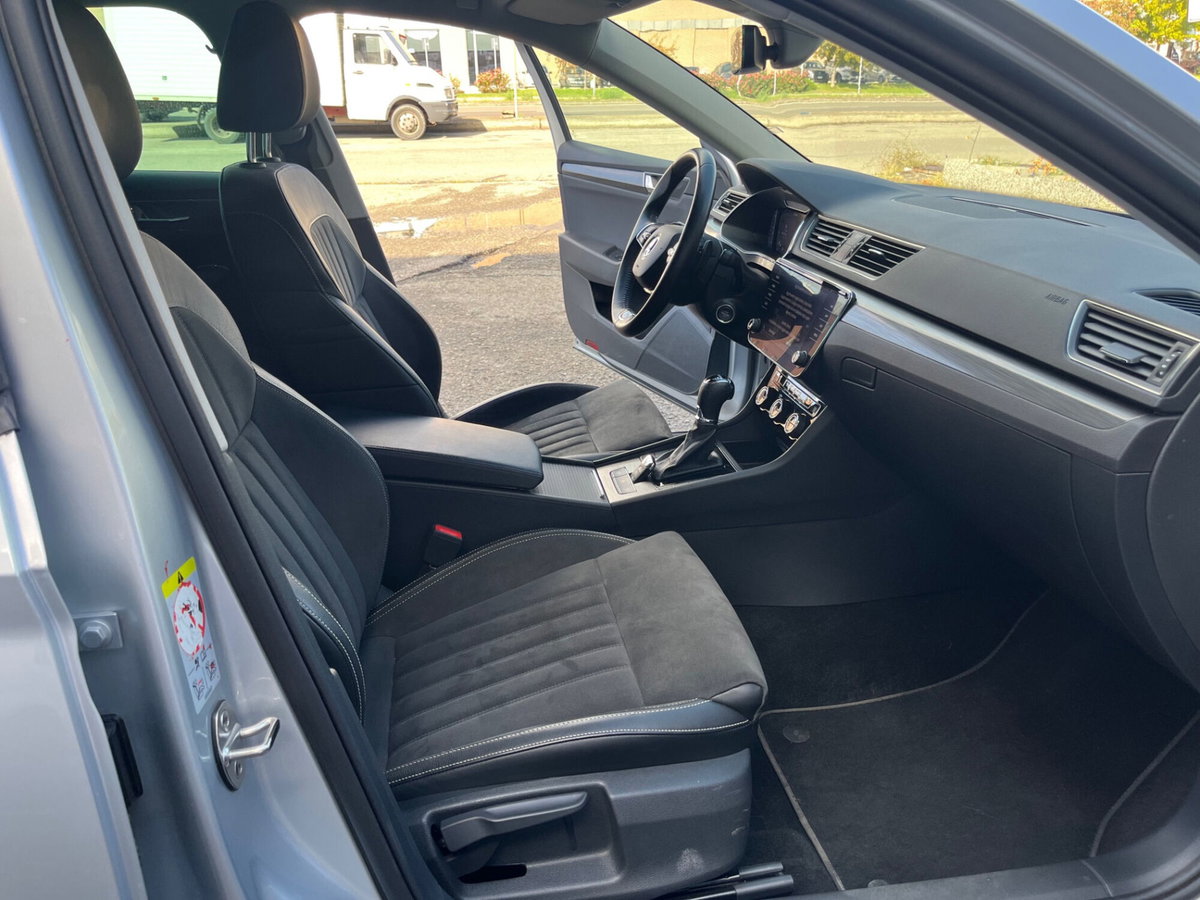 Skoda Superb Station Wagon 2.0 TDI EVO 150 CV SCR DSG Wagon SportLine (7)