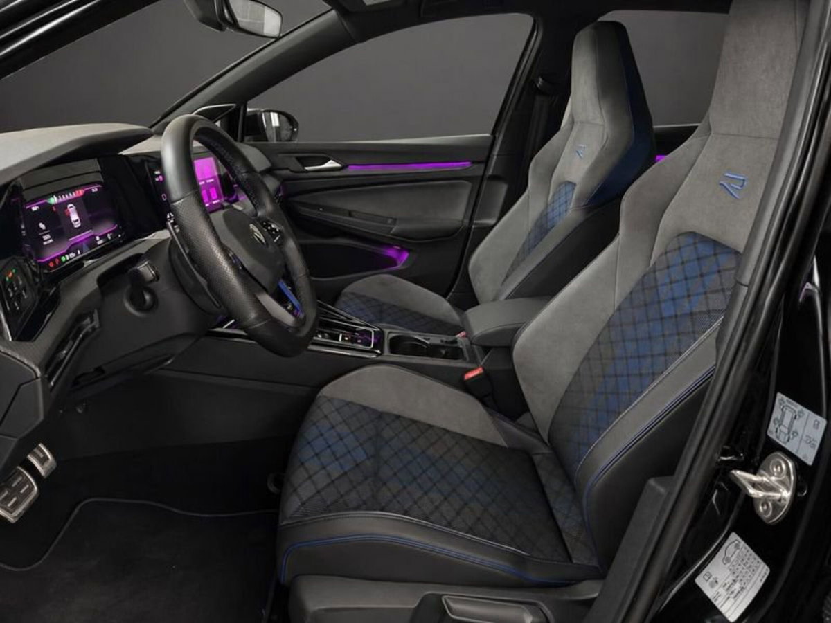 Volkswagen Golf 2.0 TSI R DSG 4Motion (13)
