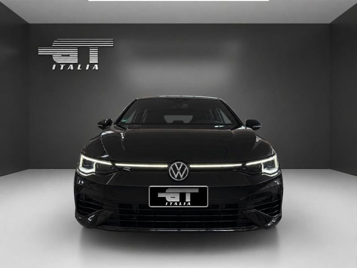 Volkswagen Golf 2.0 TSI R DSG 4Motion (2)