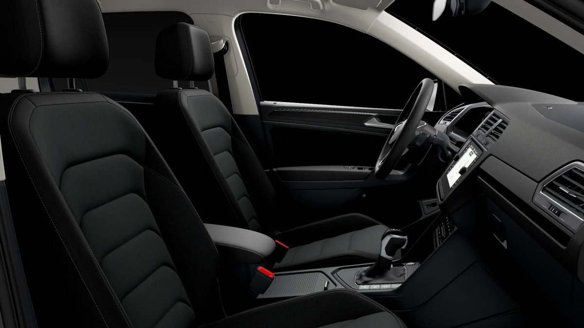 Volkswagen Tiguan 2.0 tdi Elegance 150cv dsg (7)