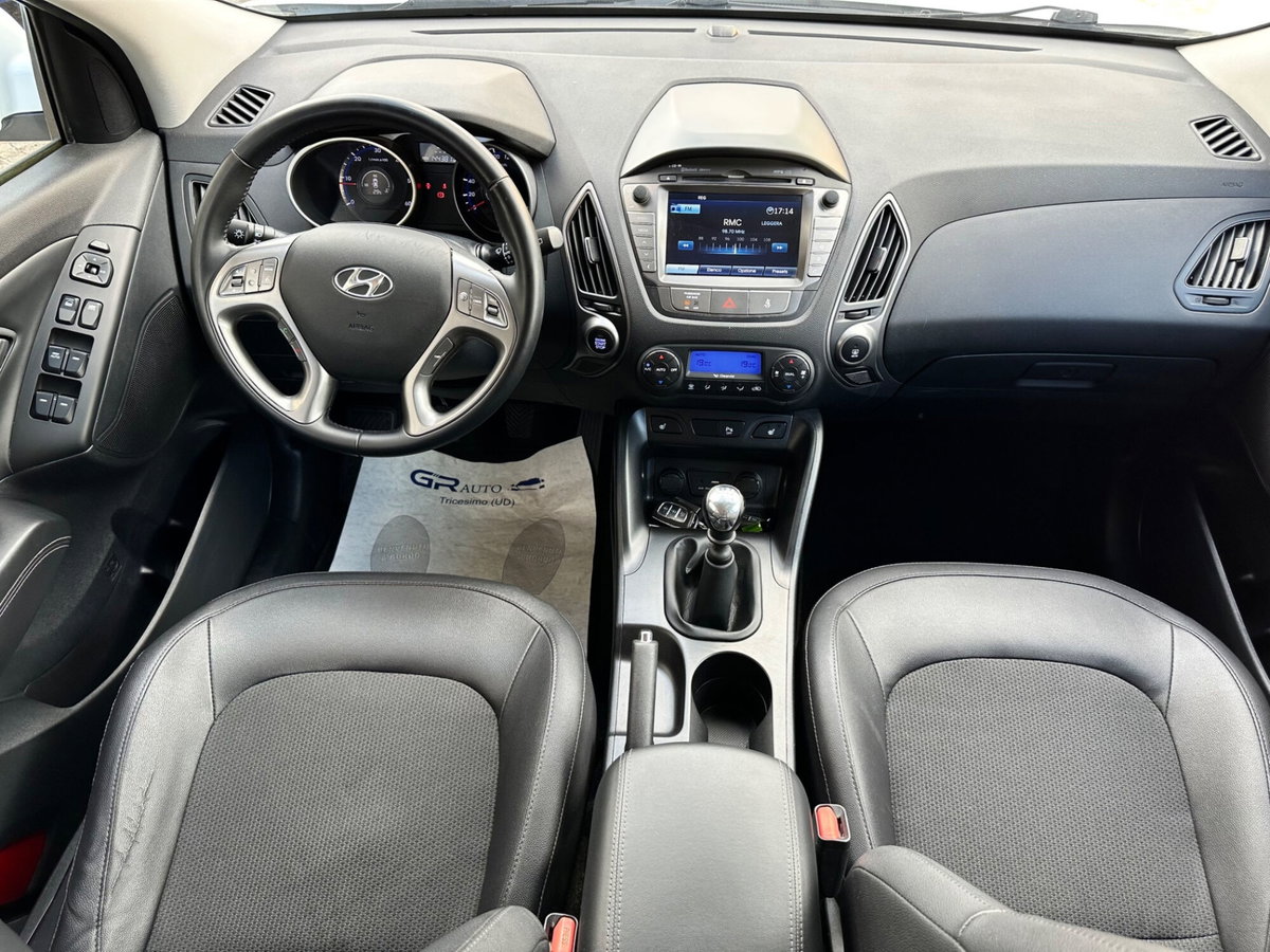 Hyundai ix35 2.0 CRDi 4WD Xpossible (14)