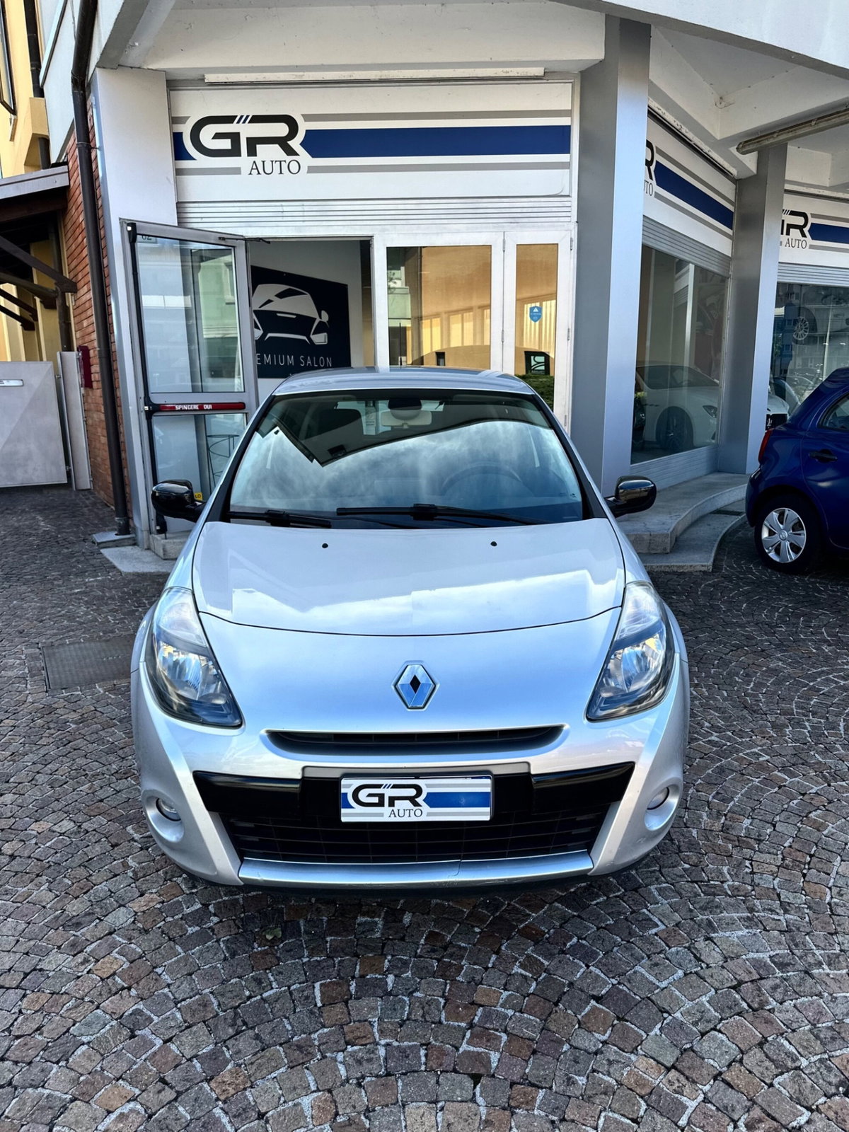 Renault Clio 1.2 16V cat 3 porte Dynamique (2)