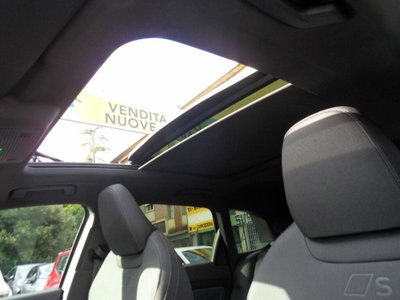 Audi Q3 Sportback 35 TDI quattro S tronic S line edition (13)