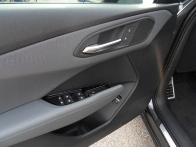 Audi Q3 Sportback 35 TDI quattro S tronic S line edition (18)