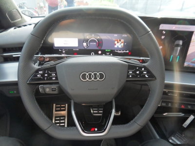 Audi Q3 Sportback 35 TDI quattro S tronic S line edition (7)