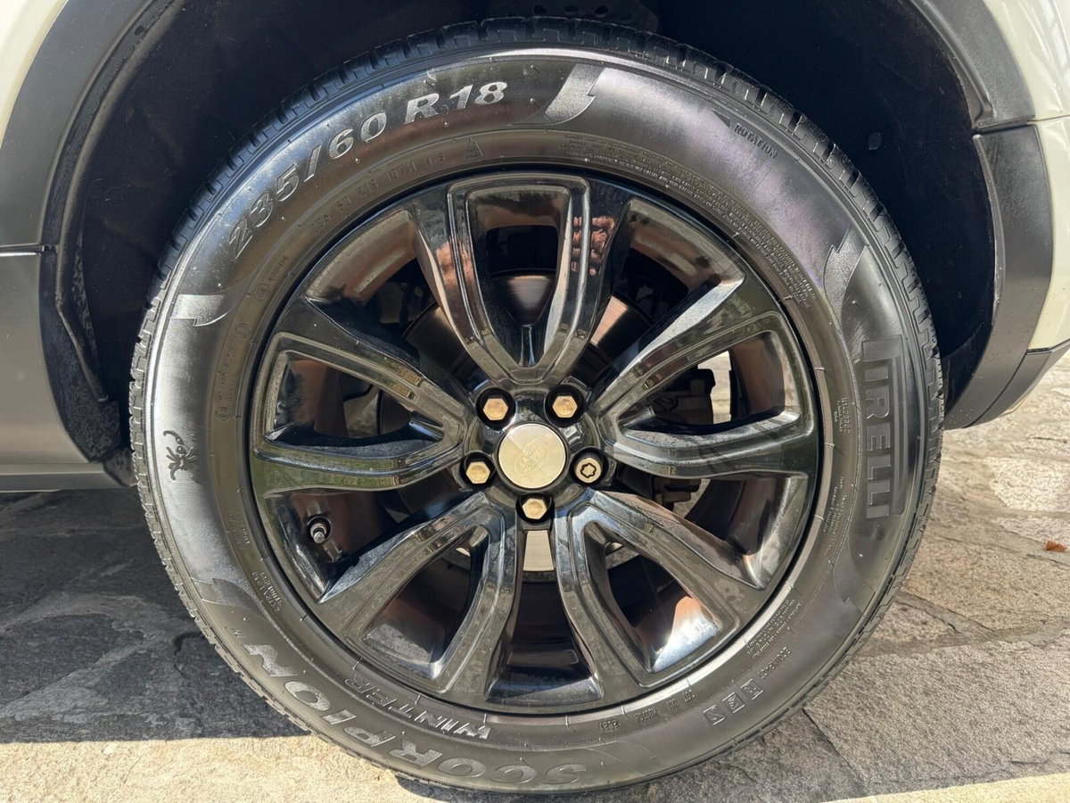 Land Rover Range Rover Evoque 2.0 eD4 5p. SE Dynamic (12)