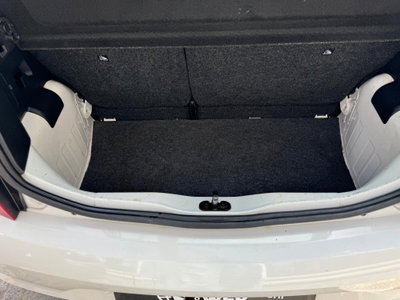 SEAT Mii 1.0 68 CV 5 porte by Mango Nero Assoluto Ecofuel (13)