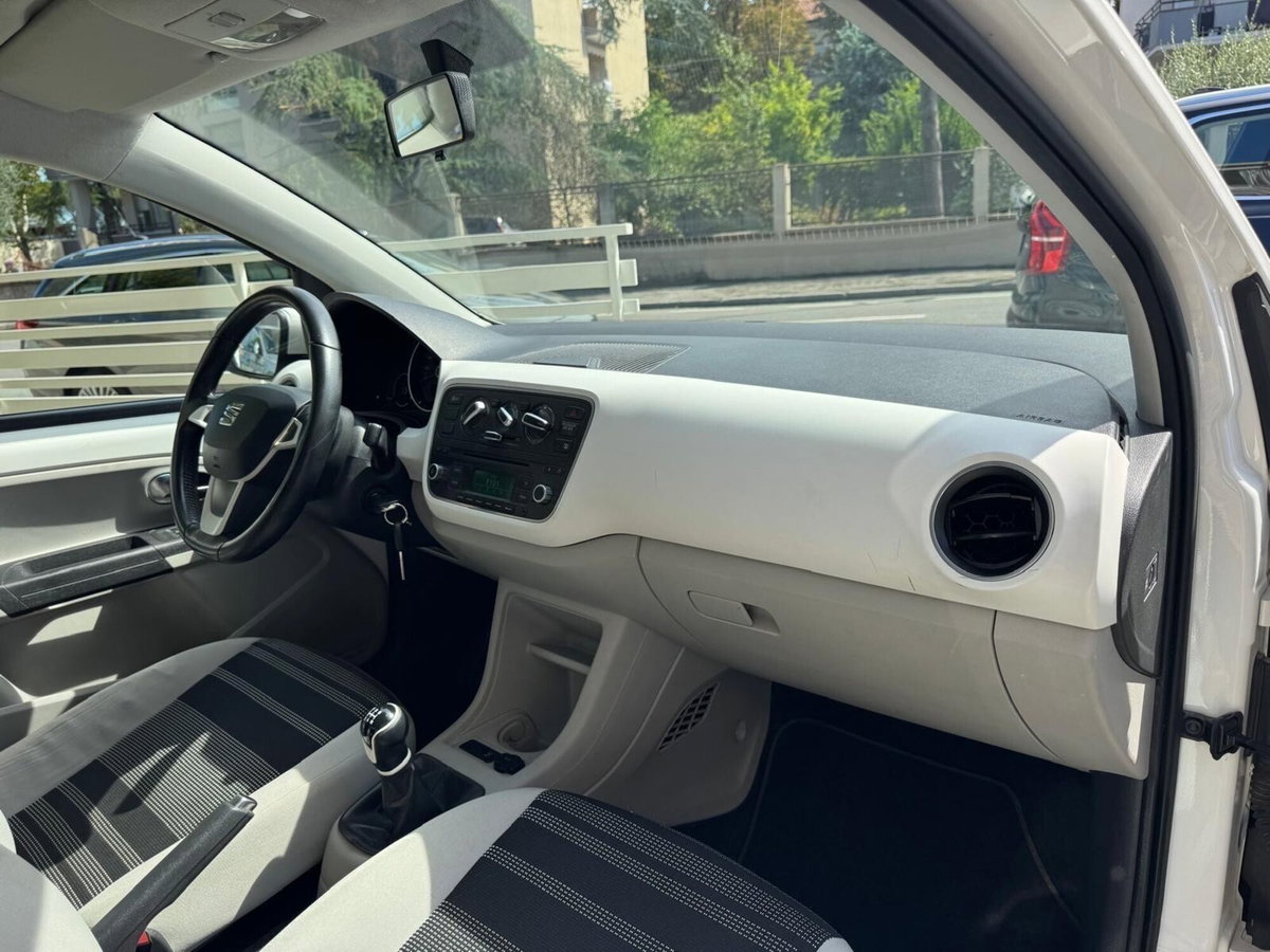 SEAT Mii 1.0 68 CV 5 porte by Mango Nero Assoluto Ecofuel (17)