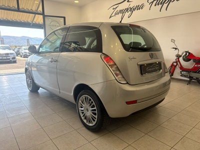 Lancia Ypsilon 1.2 Versus (6)