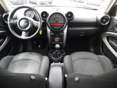 MINI Mini Paceman 1.6 Cooper D Paceman (12)