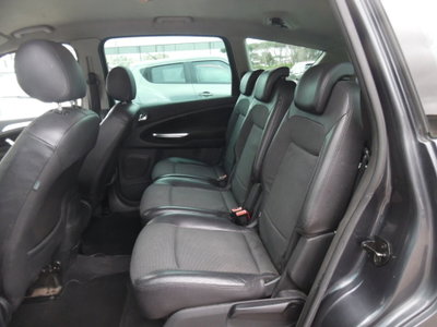 Ford S-Max 2.0 TDCi 140CV Titanium (15)