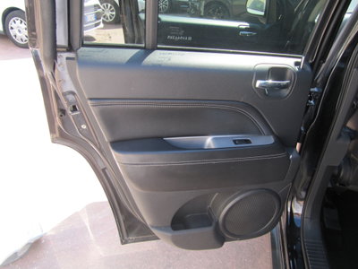Jeep Compass 2.2 CRD Limited Black Edition (10)