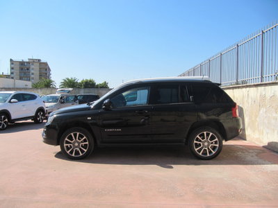 Jeep Compass 2.2 CRD Limited Black Edition (2)