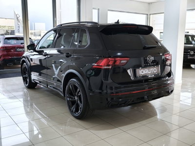 Volkswagen Tiguan 2.0 TDI 150 CV SCR DSG 4MOTION R-Line (4)