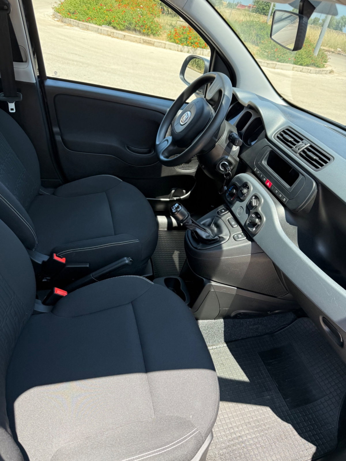 Fiat Panda 1.0 firefly hybrid Pop s&s 70cv (6)