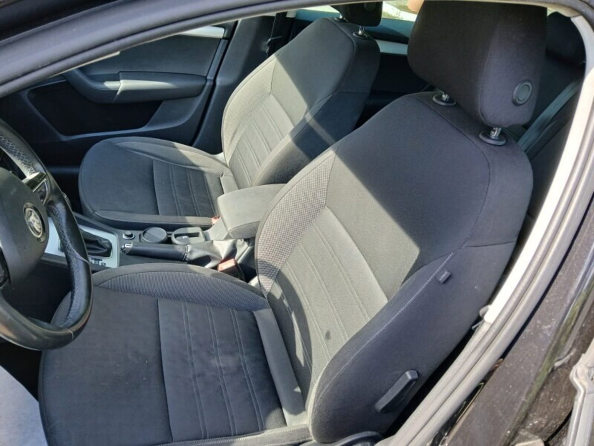 Skoda Octavia Station Wagon 1.6 TDI CR 115 CV Wagon Executive (7)