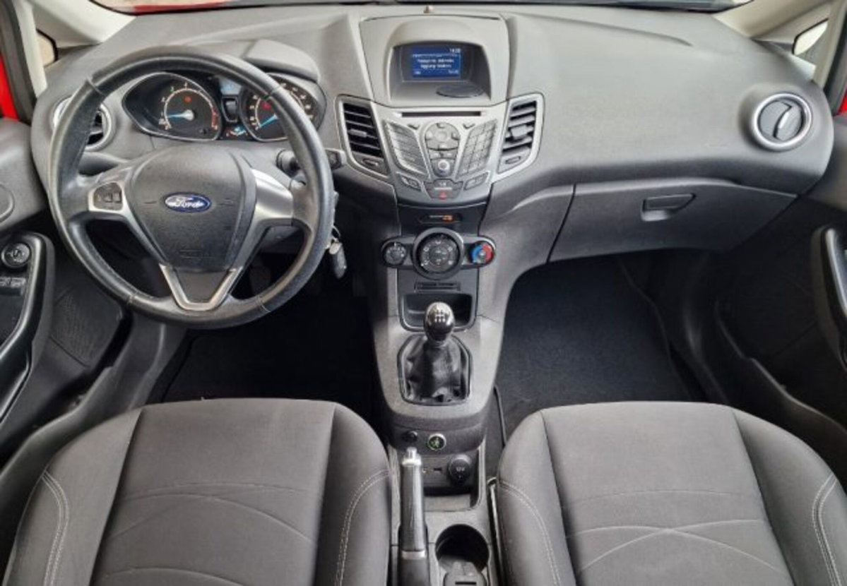 Ford Fiesta 1.4 3 porte Bz.- GPL Titanium (9)