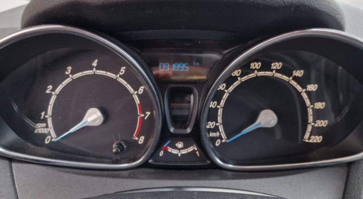 Ford Fiesta 1.4 3 porte Bz.- GPL Titanium (15)