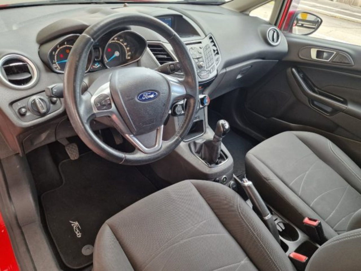 Ford Fiesta 1.4 3 porte Bz.- GPL Titanium (10)