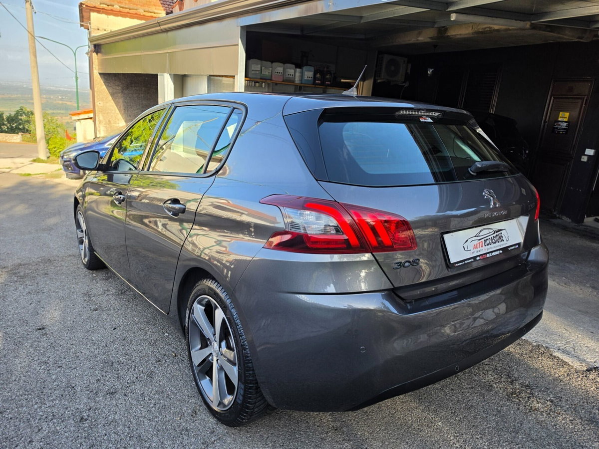 Peugeot 308 BlueHDi 100 S&S Business (11)