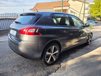 Peugeot 308 BlueHDi 100 S&S Business (12)