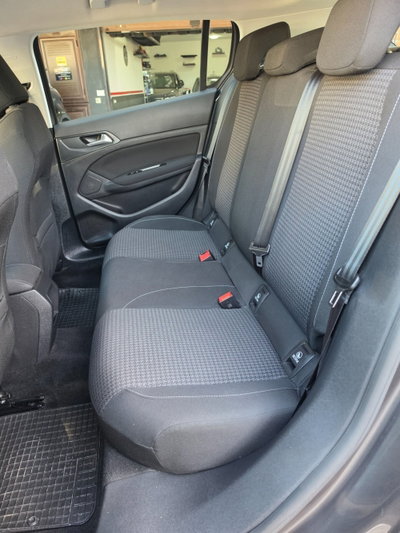 Peugeot 308 BlueHDi 100 S&S Business (8)